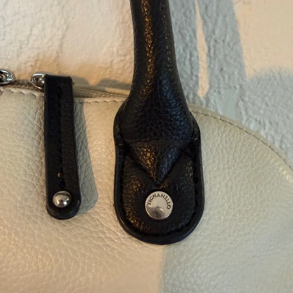 Tignanello Cream‎ Black Pebbled Leather Dome Satchel Handbag Two Tone Bag